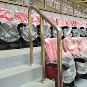 招遠(yuǎn)市體育館室內(nèi)外不銹鋼安全護(hù)欄